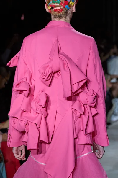Look 68